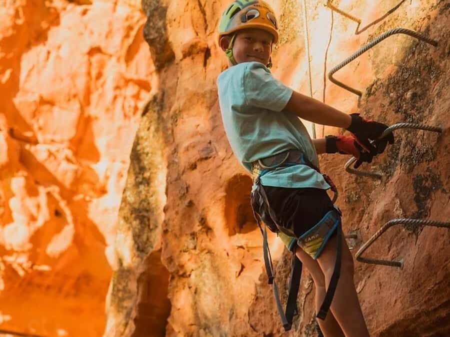 Kanab: Coral Pink Sand Dunes UTV, Canyoneering & Rappelling - The Experience Itinerary in Detail