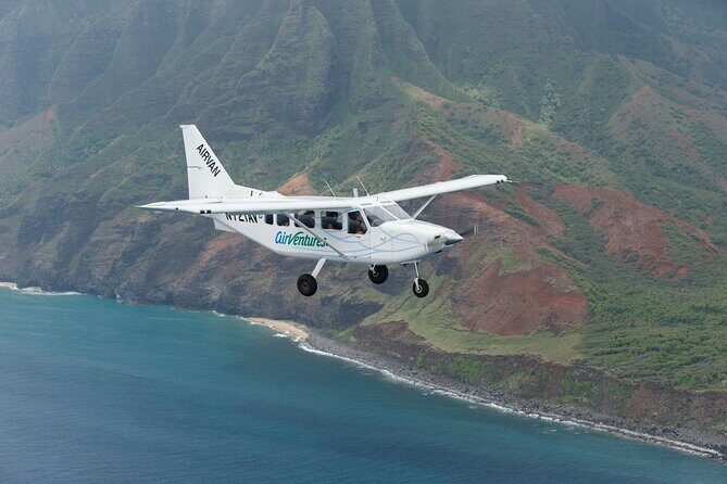 Kauai Airplane Tour: Na Pali Coast, Waterfalls & Window Seats - The Itinerary: Highlights of the Flight