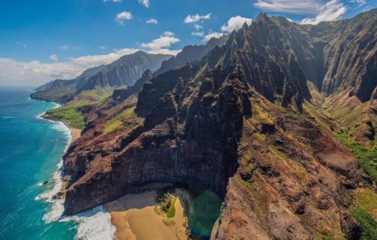 Kauai: Eco Adventure Helicopter Tour - Who Should Consider This Tour?