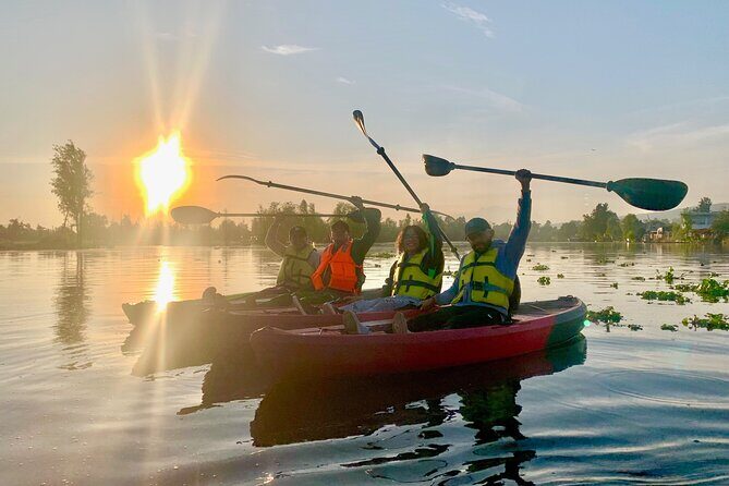Kayak tour in Xochimilco - The Value and Practical Considerations