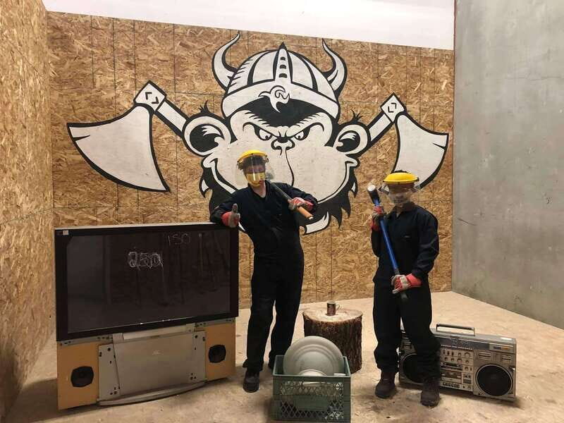 Kelowna: E-Bike Ride and Axe Throwing Adventure - What You’ll Love About This Tour