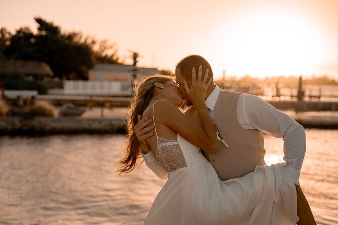 Key West Photographer Private Historic Photoshoots - Key Points