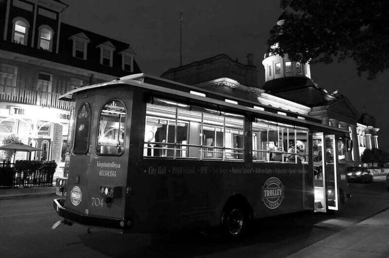 Kingston: Ghosts and Mysteries Trolley Tour - Key Points