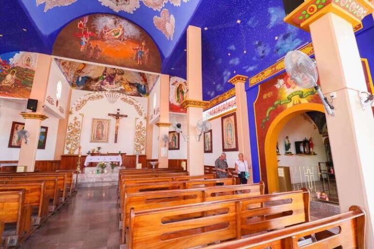 La Crucecita: Huatulco Guided City Tour and Sunset Viewing - Who Is This Tour Best For?