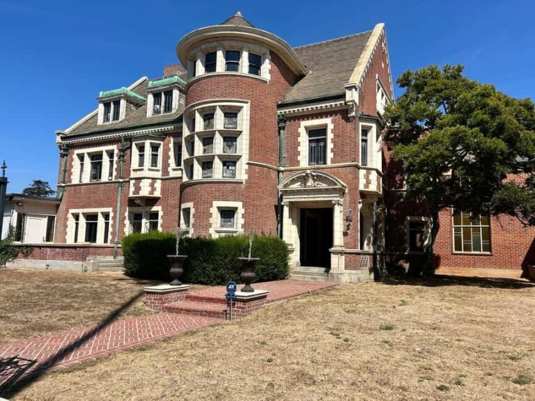 LA: Horror Film Locations Tour - The Itinerary: What Will You See?