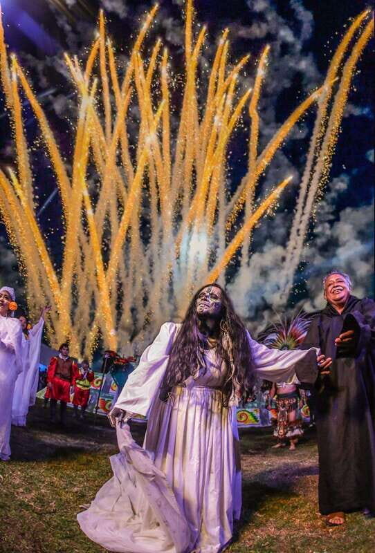 La Llorona, Live Show in the Canals of Xochimilco. - How the Experience Fares in Practice