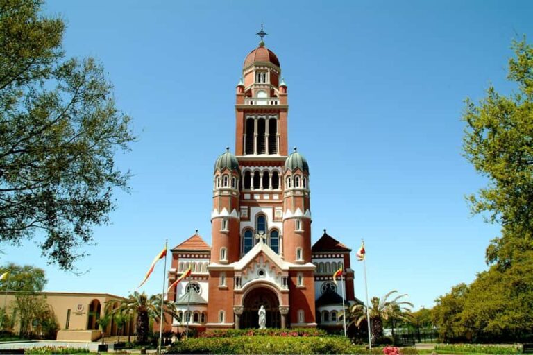 Lafayette: Cajun History & Folklore Walking Tour - A Closer Look at the Lafayette Cajun History & Folklore Walking Tour