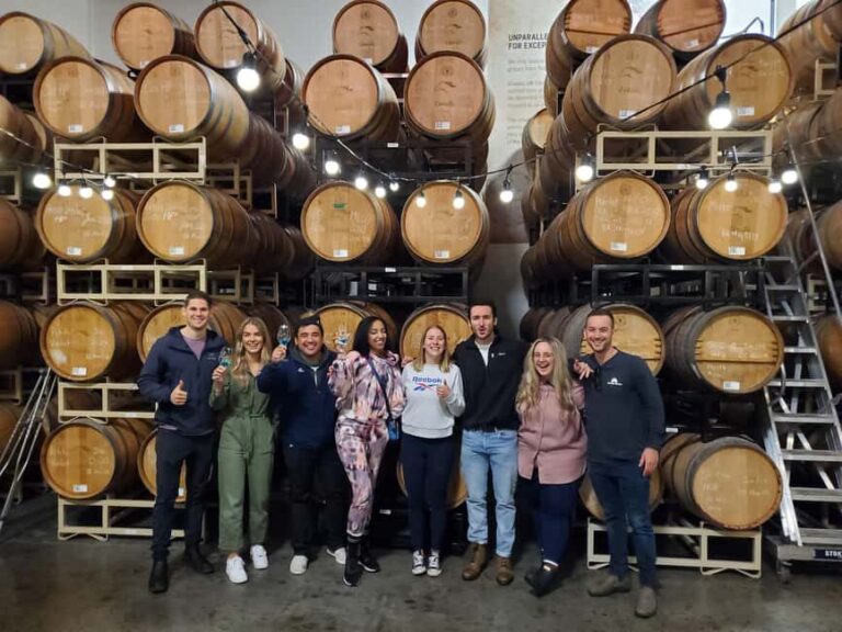 Lake Country Wine Tour (full day) - Who Is This Tour Best For?