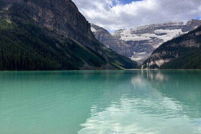 Lake Louise, Moraine Lake, Emerald Lake and Johnston Canyon Tour - Who Should Consider This Tour?