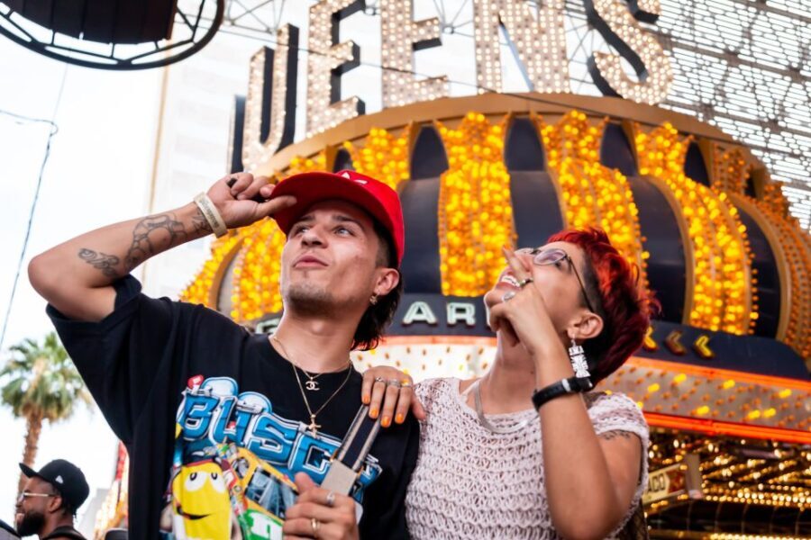 Las Vegas: Fremont Street Experience & Downtown Walking Tour - What Makes This Tour Stand Out