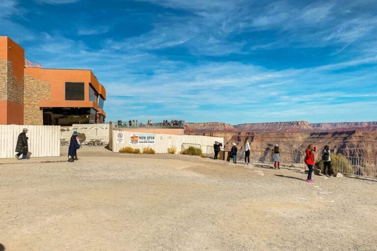 Las Vegas: Grand Canyon West Rim Tour with Optional Skywalk - What Makes This Tour Stand Out