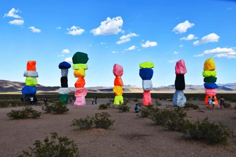 Las Vegas: Seven Magic Mountains Desert Tour - Who Is This Tour Best For?
