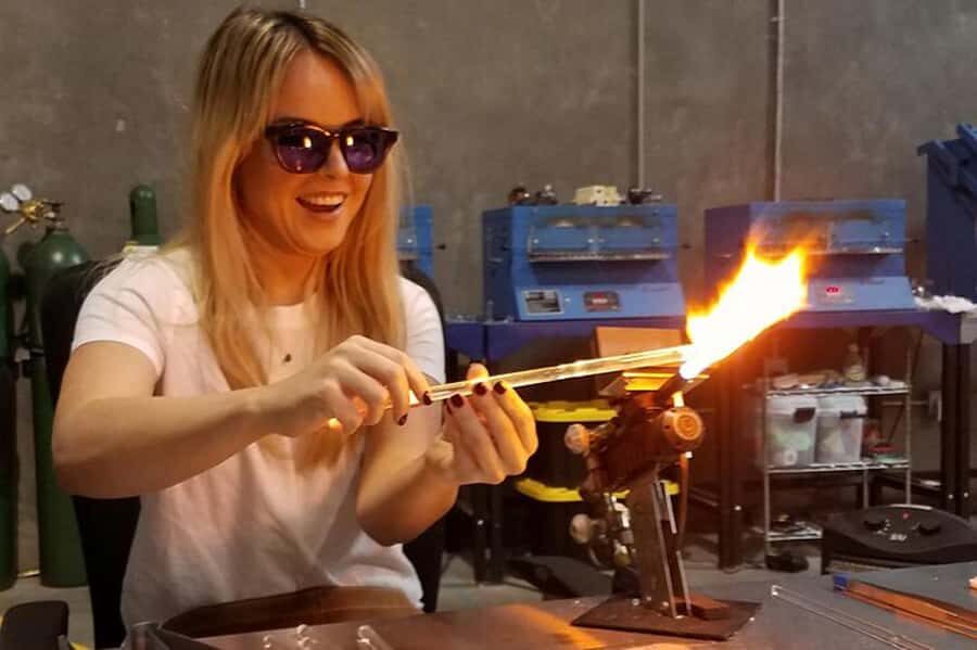 Las Vegas: Torch Glassblowing Class - The Experience: Details and Atmosphere