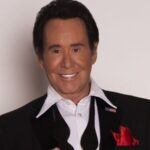 Las Vegas: Wayne Newton - Up Close and Personal - A Closer Look at the Itinerary