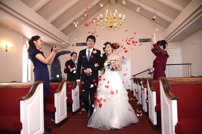 Las Vegas Wedding at A Special Memory Wedding Chapel - The Practical Side: Transportation, Timing & Group Size