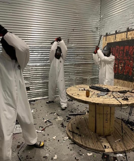 Las Vegas: Wreck Room Experience - The Experience Itself: Breaking Down the Activity