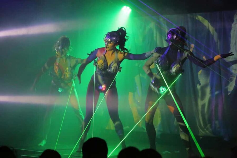 Las Vegas: X Rocks at Horseshoe Las Vegas - The Experience You Can Expect