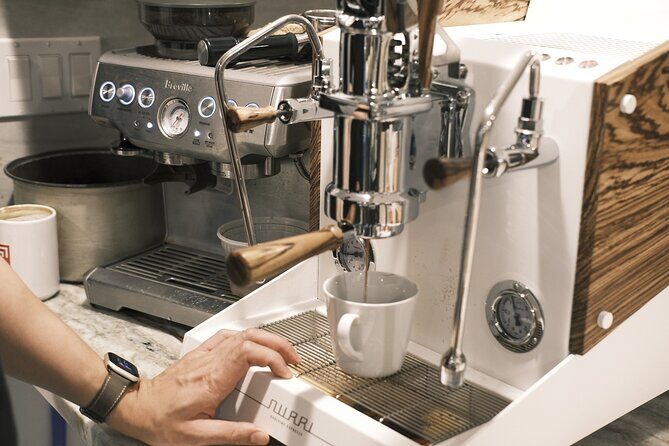 Latte Art Teaching with the Powerful Nurri Espresso - What to Expect from the Latte Art Workshop