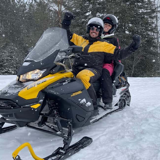 Laurentians: Snowmobile Guided Tour - The Ride: Adrenaline vs. Leisure