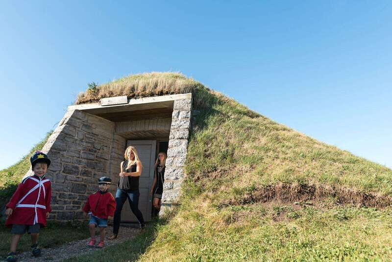 Lévis: Visit Fort Number One - A Scenic and Educational Picnic Spot