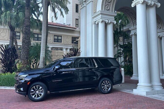 Limo Service Transfer To or From Palm Beach Airport and Hotels - The Experience: What You Can Expect