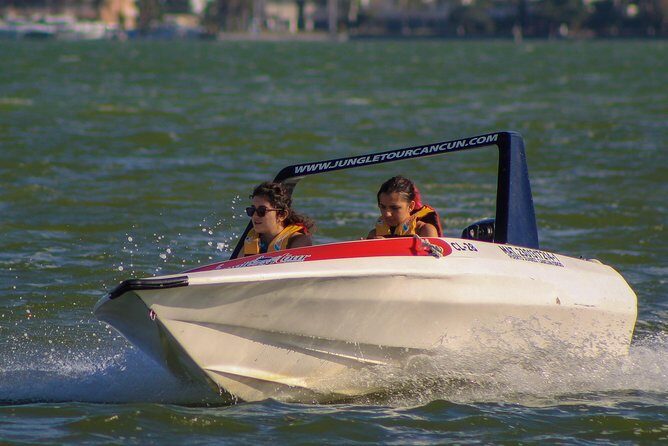 Live this extreme experience, Speedboat tour & snorkel included. - FAQ