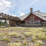 Lodging at Old Faithful Yellowstone & Grand Teton 4-Day Tour - Day-by-Day Breakdown: What to Expect
