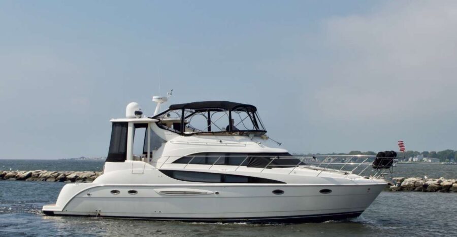Long Island: Yacht Charters, Location: Port Jefferson Harbor - The Practicalities: Pricing and Inclusions