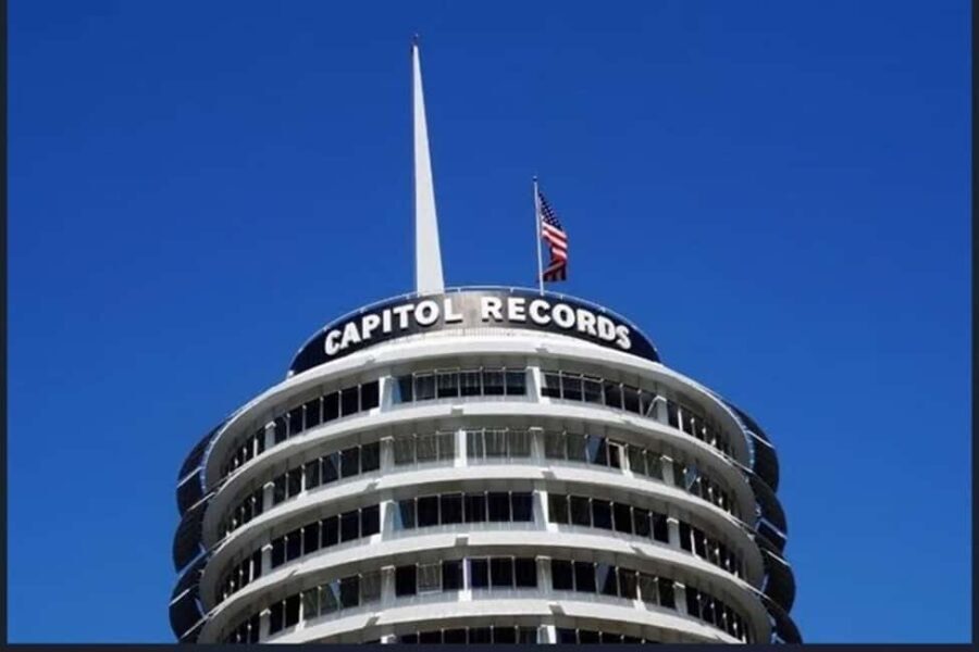 Los Angeles: 12 Pass Sprinter Limo Private Tour, 4,5,6 hrs. - Exploring LA’s Iconic Landmarks