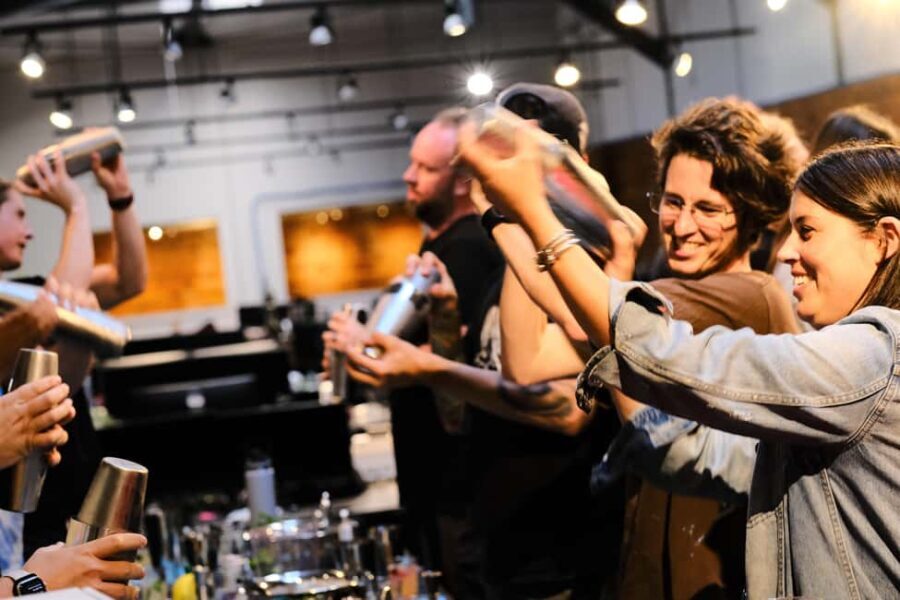 Los Angeles: Cocktail-Making Class with Mixologist - Is It Worth the Price?