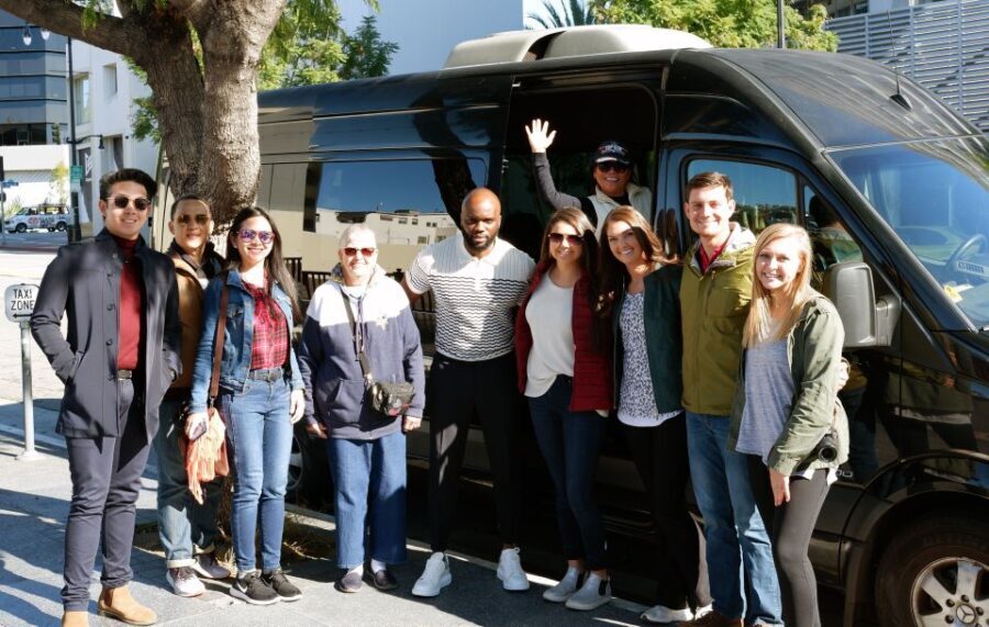 Los Angeles: Hollywood and Beverly Hills Minibus Tour - Why Travelers Love This Tour
