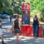 Los Angeles: Hollywood Sign Adventure Hike and Tour - The Descent and Additional Stops