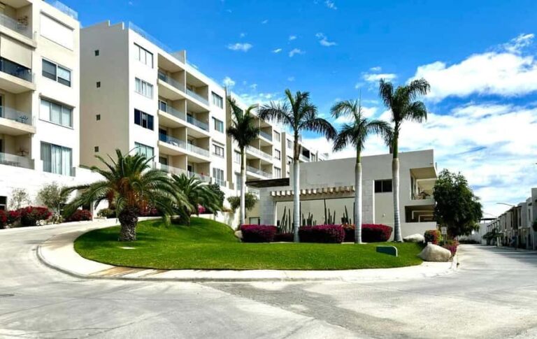 Los Cabos: Real Estate Tour with Welcome Drink and Coffee - The Itinerary Breakdown