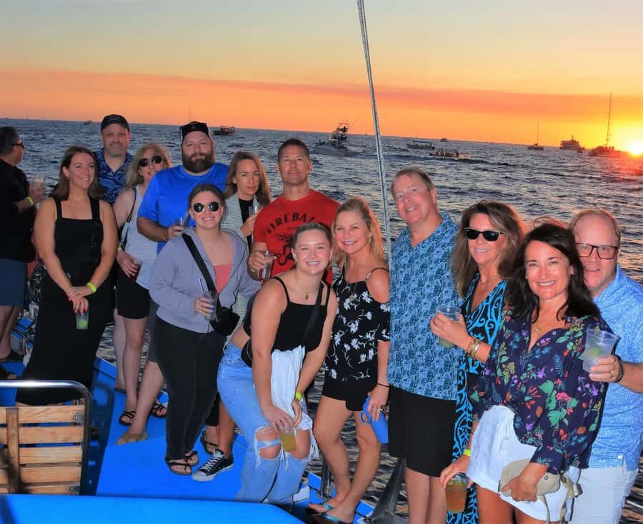 Los Cabos Sunset Catamaran with Open Bar & Live Music - The Experience: Highlights & Considerations