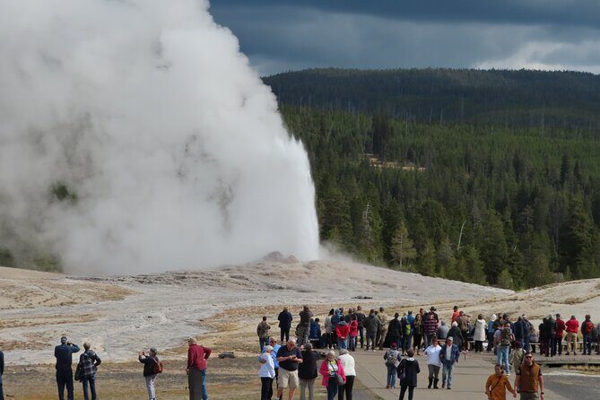 Lower Loop Van Tour from West Yellowstone: Grand Prismatic and Old Faithful - Final Take: Is This Tour for You?