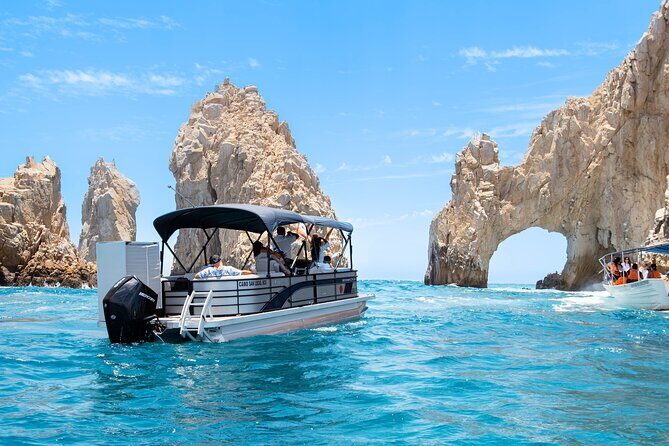 Luxury Boat Trip to the Arch - The Itinerary Breakdown