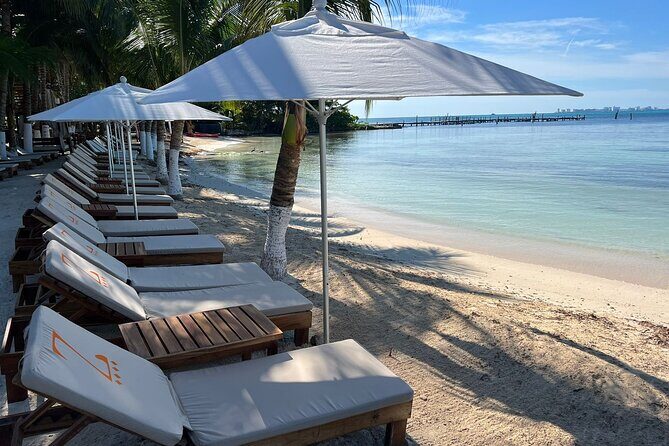 Luxury tour at Isla Mujeres! Catamaran Experience from Cancun - Practical Aspects: Transportation, Cost, and Group Size