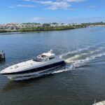 Luxury Yacht 65' Sunseeker 4 hours from Palm Beach - Who Is This Tour Best For?