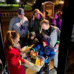 Magic LED Monuments Night Tour- Free snacks, LED Bracelets - Who this tour is perfect for