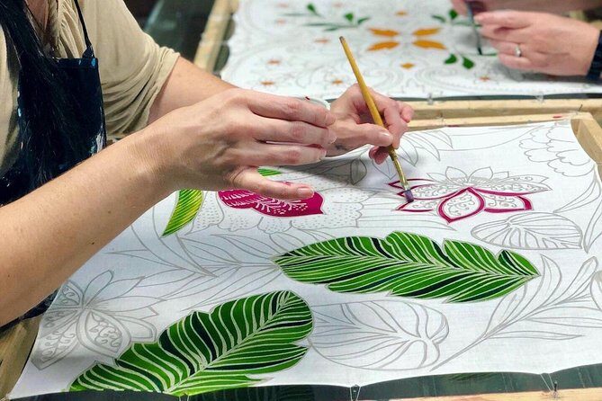 Make and Paint a Malaysian Batik Scarf in Aventura, Florida - The Real Experiences of Past Travelers