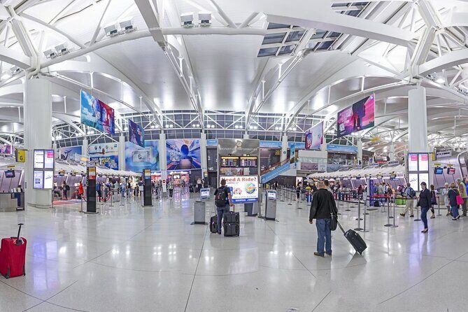 Manhattan Cruise Terminal to LGA Airport XL Mini Van - How This Service Stacks Up