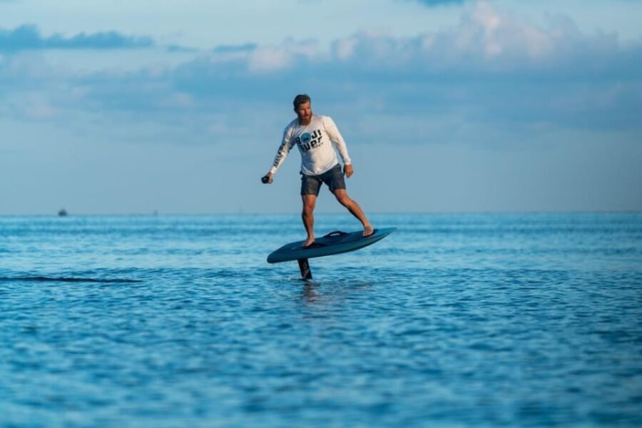 Marathon: Intro to Foilboarding Experience - The Instructor and Safety