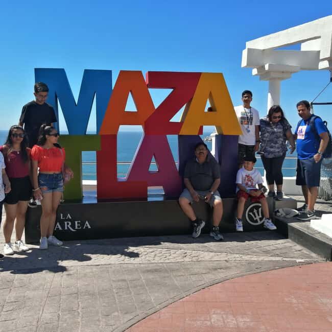 Mazatlan: Guided City Tour with Cliff's Diver Show & Lunch - A Closer Look at the Tour Experience