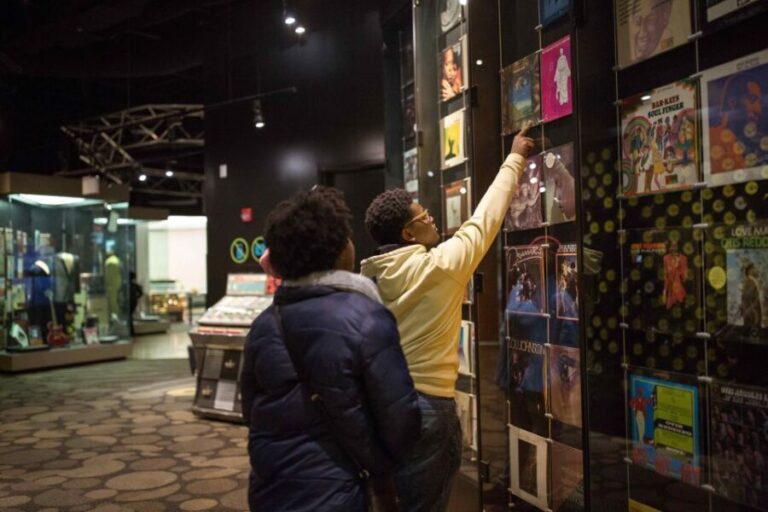 Memphis: Stax Museum of American Soul Music - The Exhibits: A Journey Through Soul
