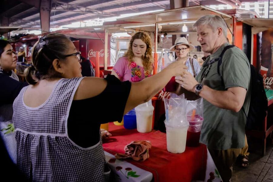 Mérida: Food tour of typical Yucatecan cuisine. - The Market Visits and Tastings