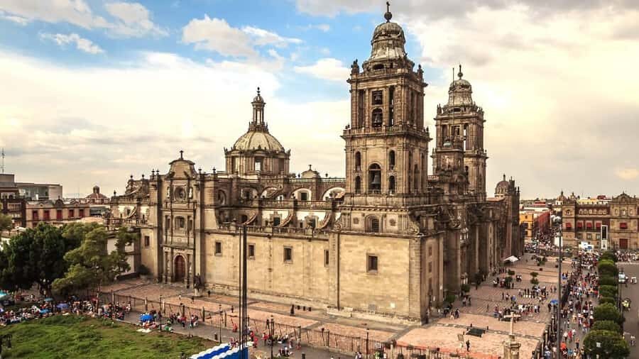 Mexico City: History & Culture Walking Tour - Embracing Mexico’s Modern Spirit with City Views