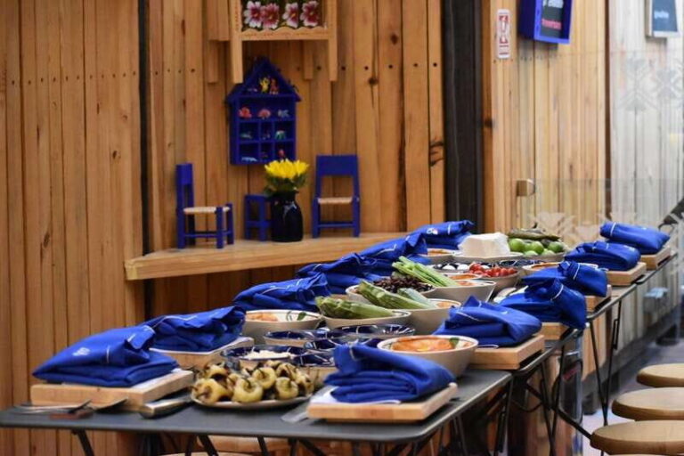 Mexico City: Mexican Salsas Cooking Class and Market Tour - The Market Tour: Local Flavors and Cultural Gems