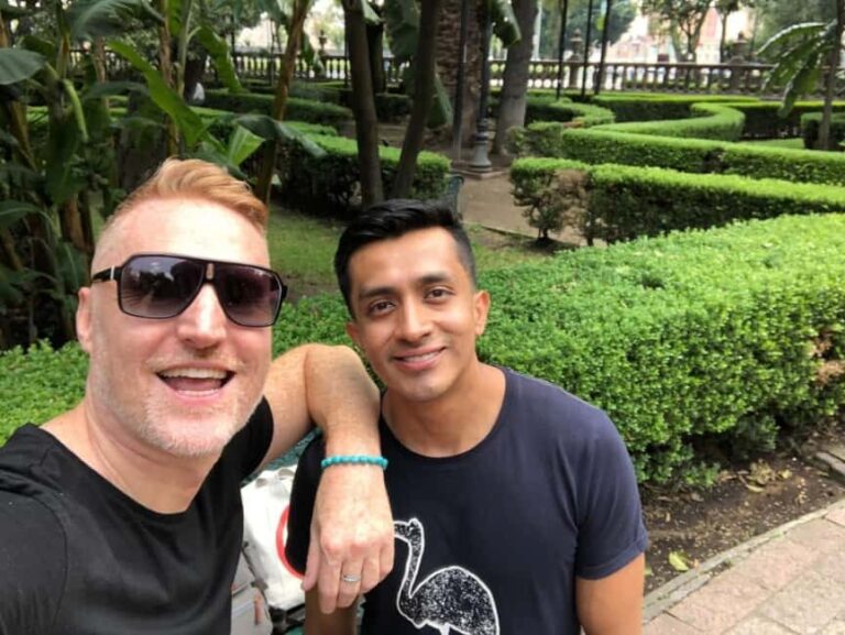 Mexico City: Zona Rosa Pub Crawl Experience - The Stops: What You’re Visiting