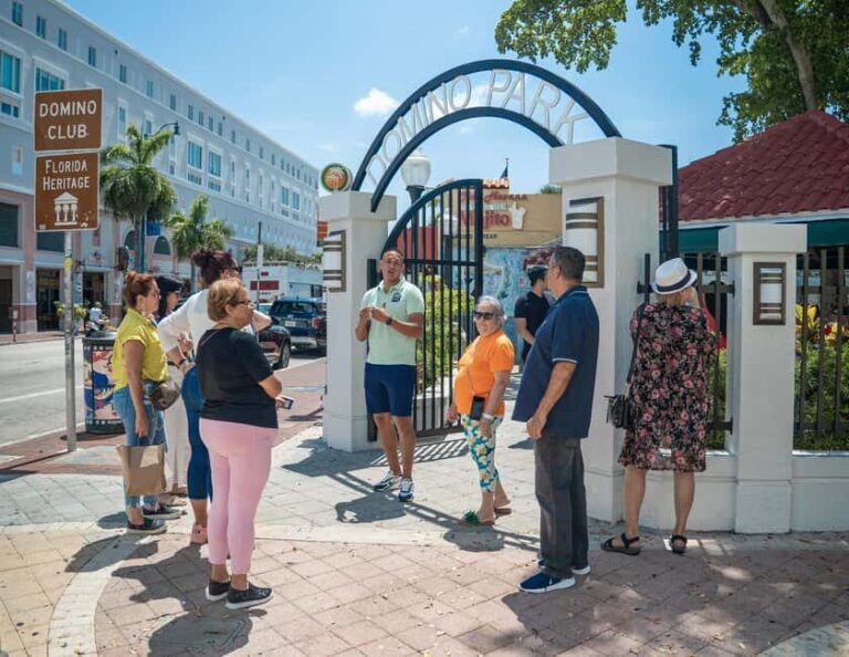 Miami: Little Havana walking food and salsa tour - What to Expect on This Tour