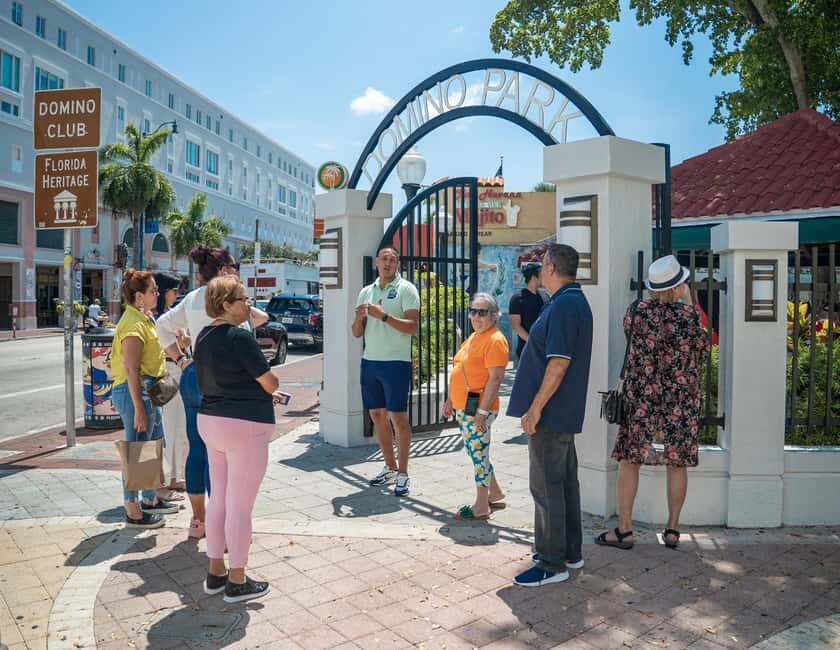 Miami: Little Havana walking food and salsa tour - What to Expect on This Tour